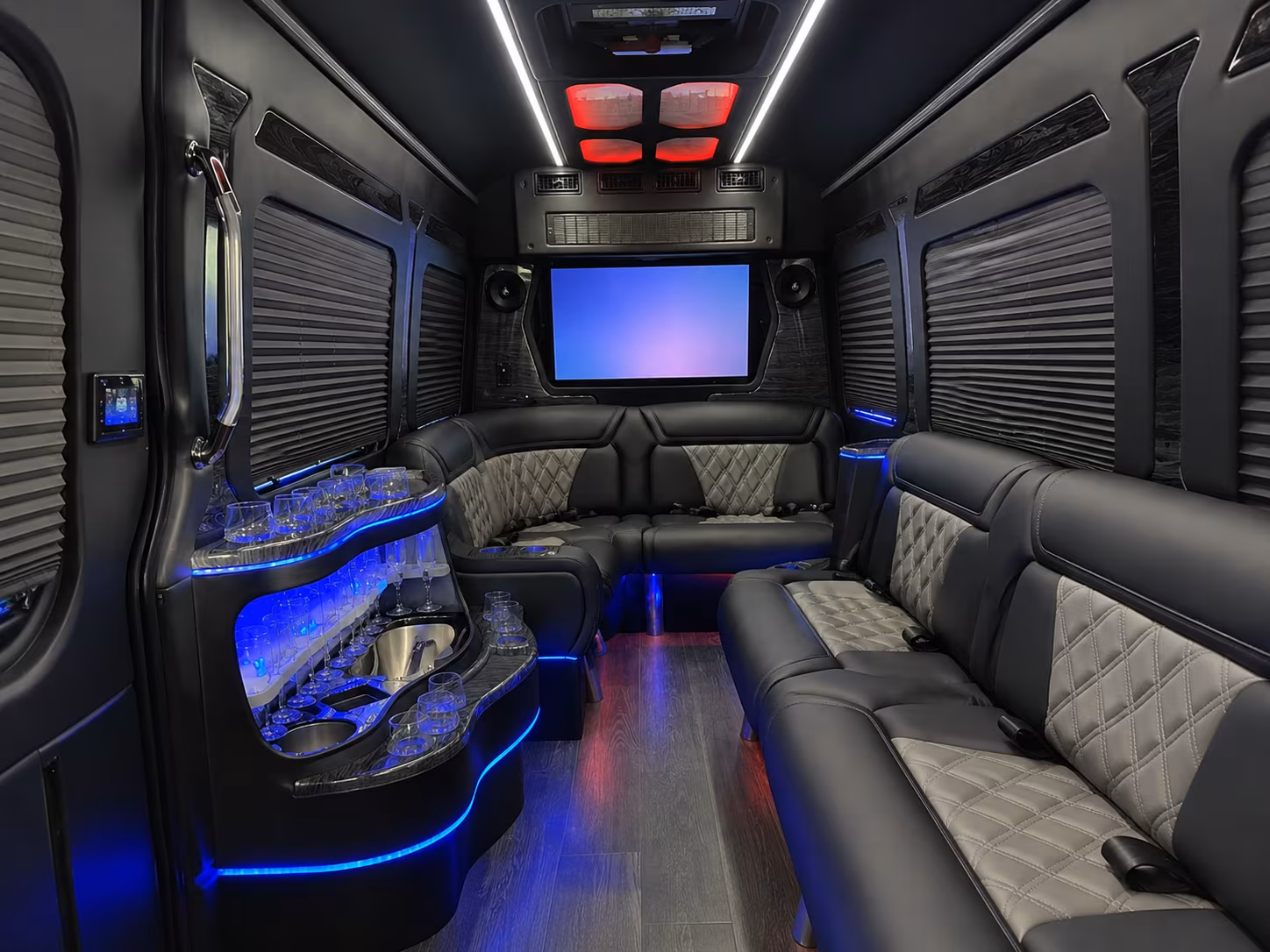 buses for quinceanera and large celebration transportation in mcallen