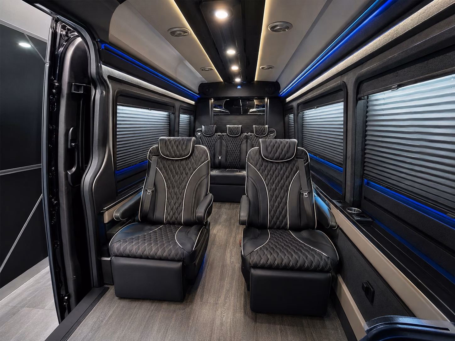 cross border business travel and convention shuttle buses in mcallen