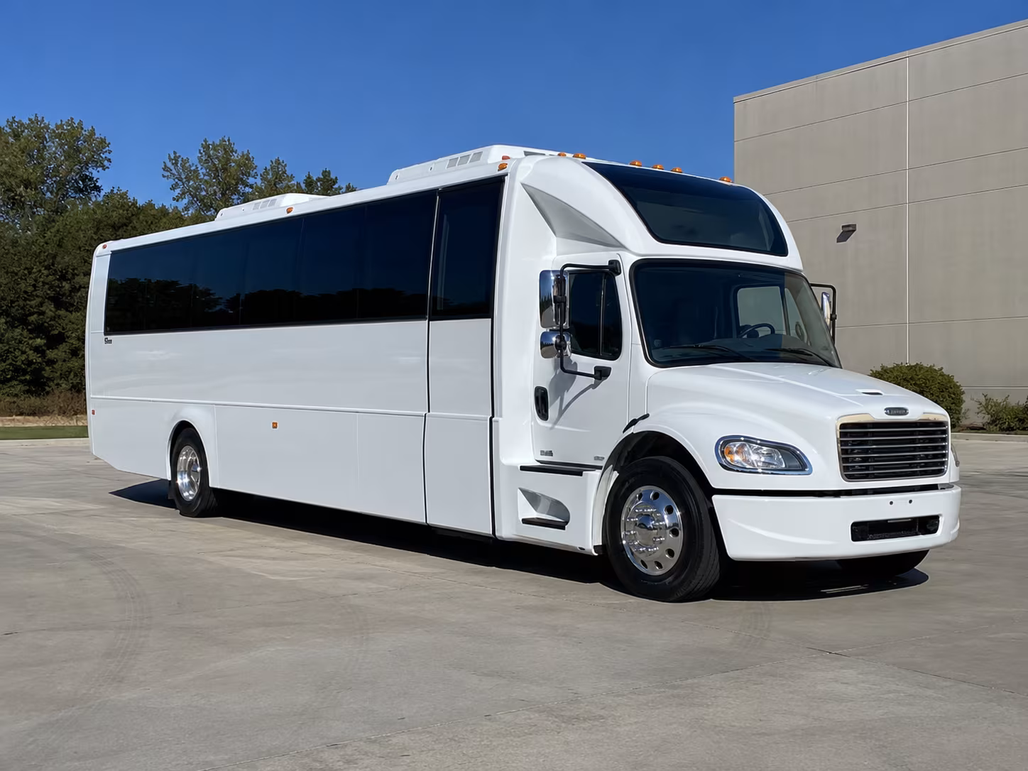 mcallen 28 passenger party bus