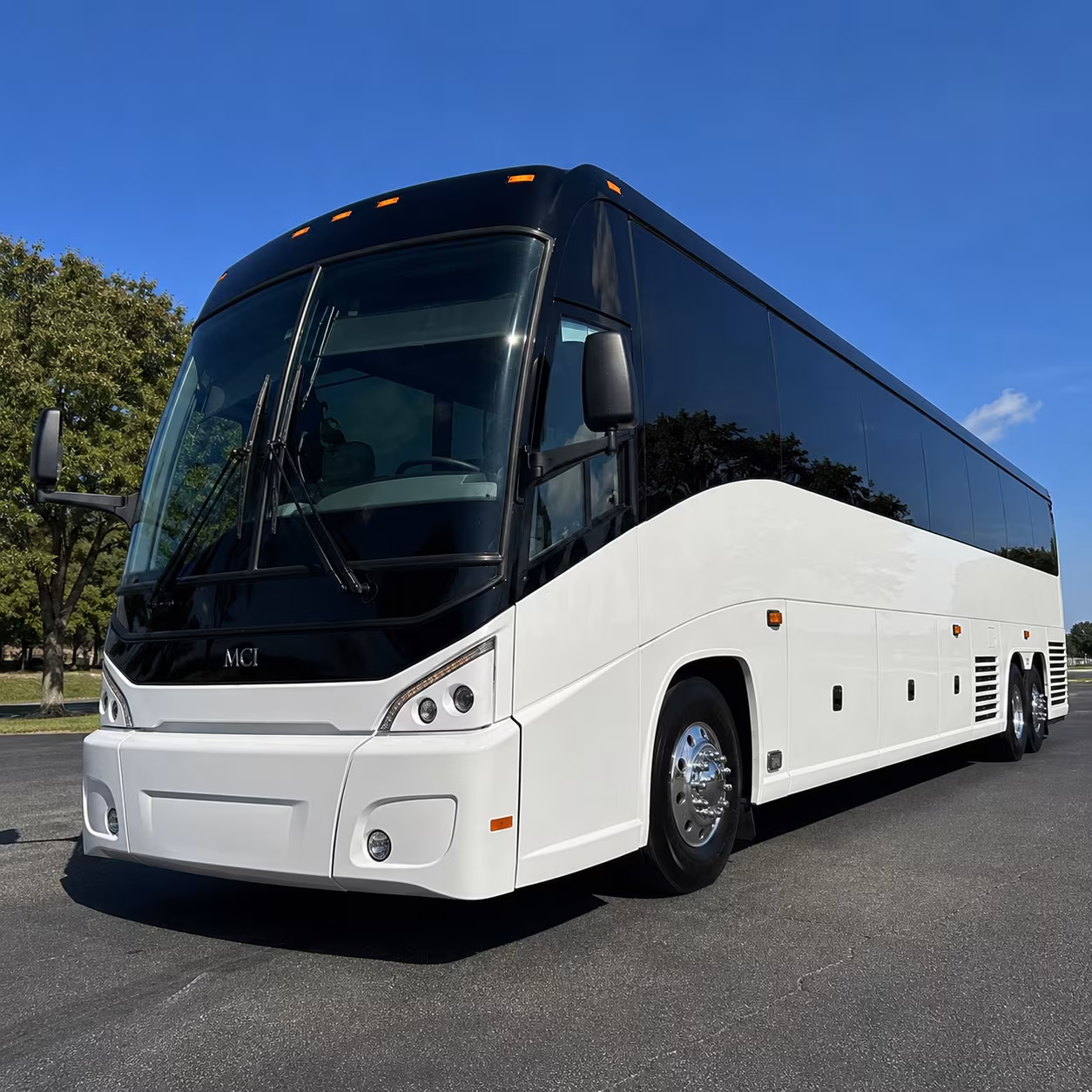 quinceanera and sweet 16 buses that make the grand entrance