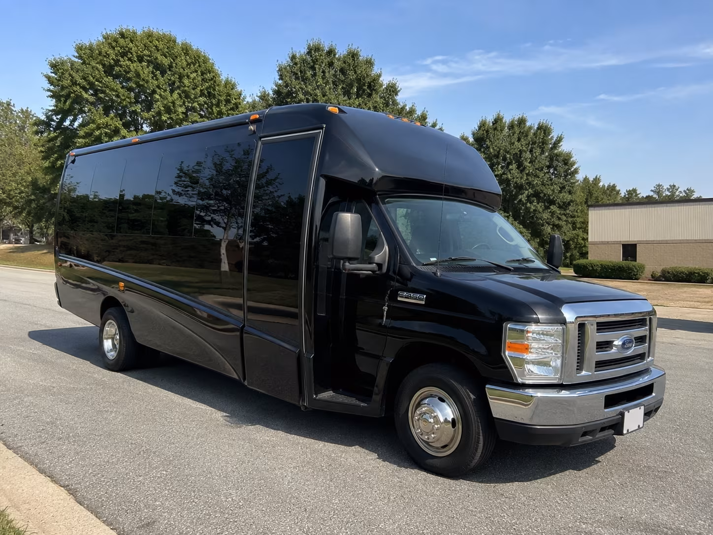 wine tour minibus rentals for smaller groups across mcallen and mission